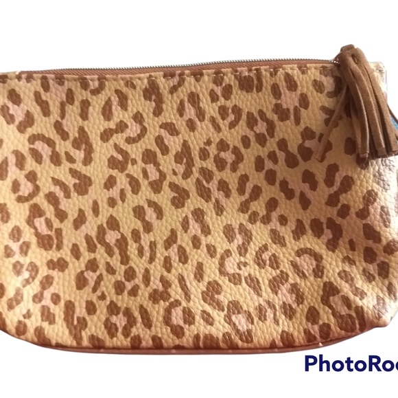 Ipsy Bag Bundle of 3 - Picture 3 of 9